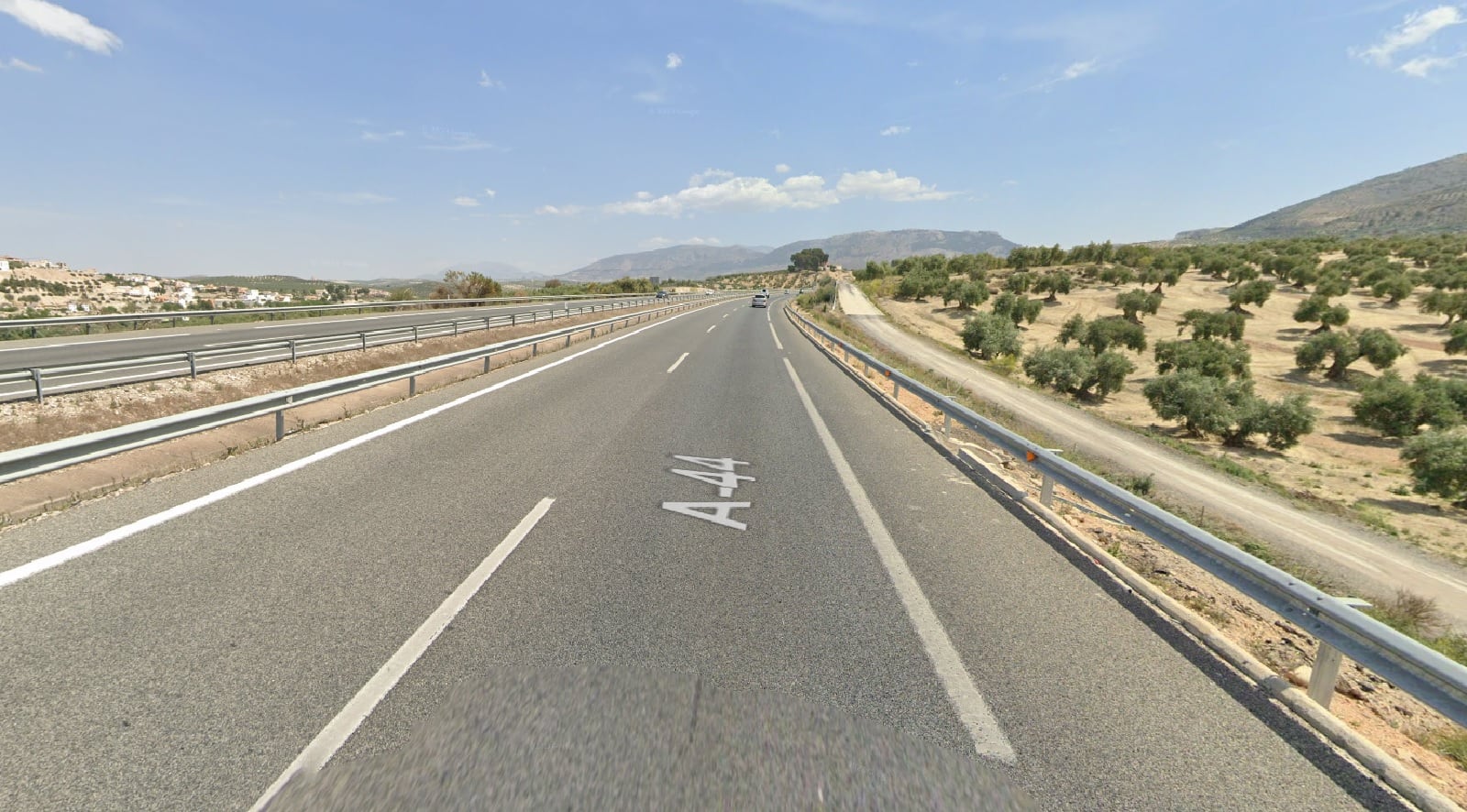 Autovía A-44 en la provincia de Jaén, a la altura del kilómetro 43.