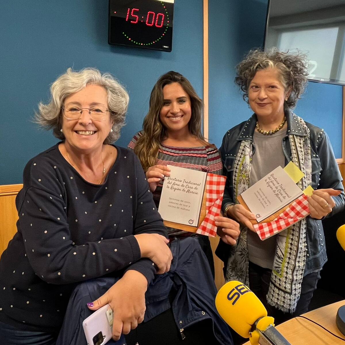 Manjares de Cartagena y otros puntos de La Región en el recetario de las amas de casa