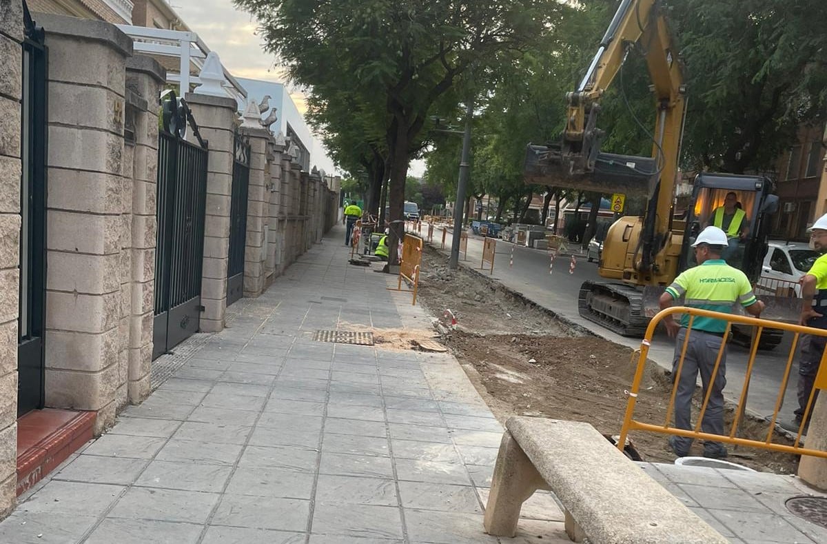 Obras en calle Úbeda de Linares.