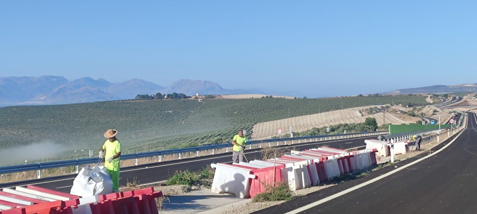 Obras del tramo Torreperogil-Villacarrillo de la A-32 hace un mes.