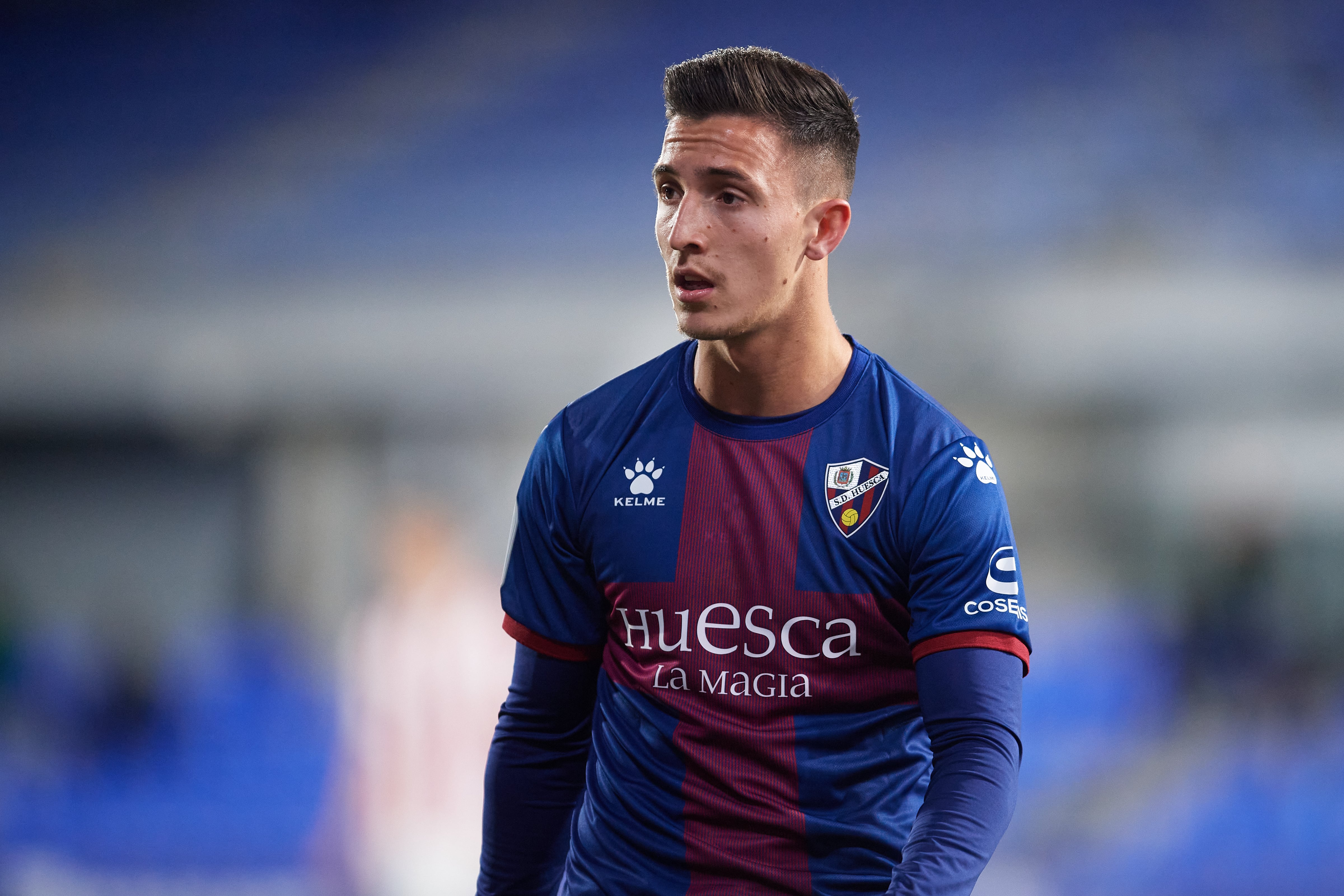 Daniel Escriche, del Huesca, refuerza al Albacete Balompié. (Photo by Alex Caparros/Getty Images)