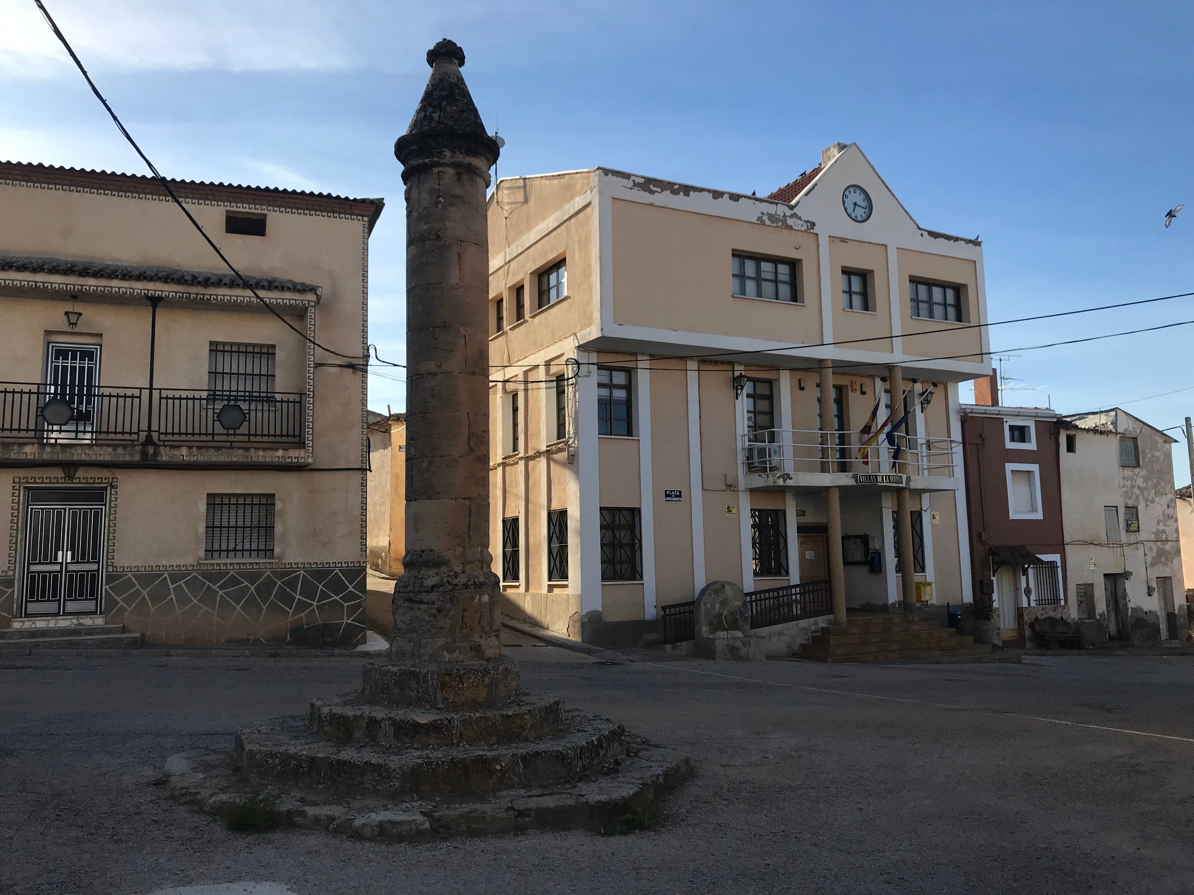 Rollo de la Justicia en la plaza de La Ventosa, en el municipio de Villas de la Ventosa (Cuenca).