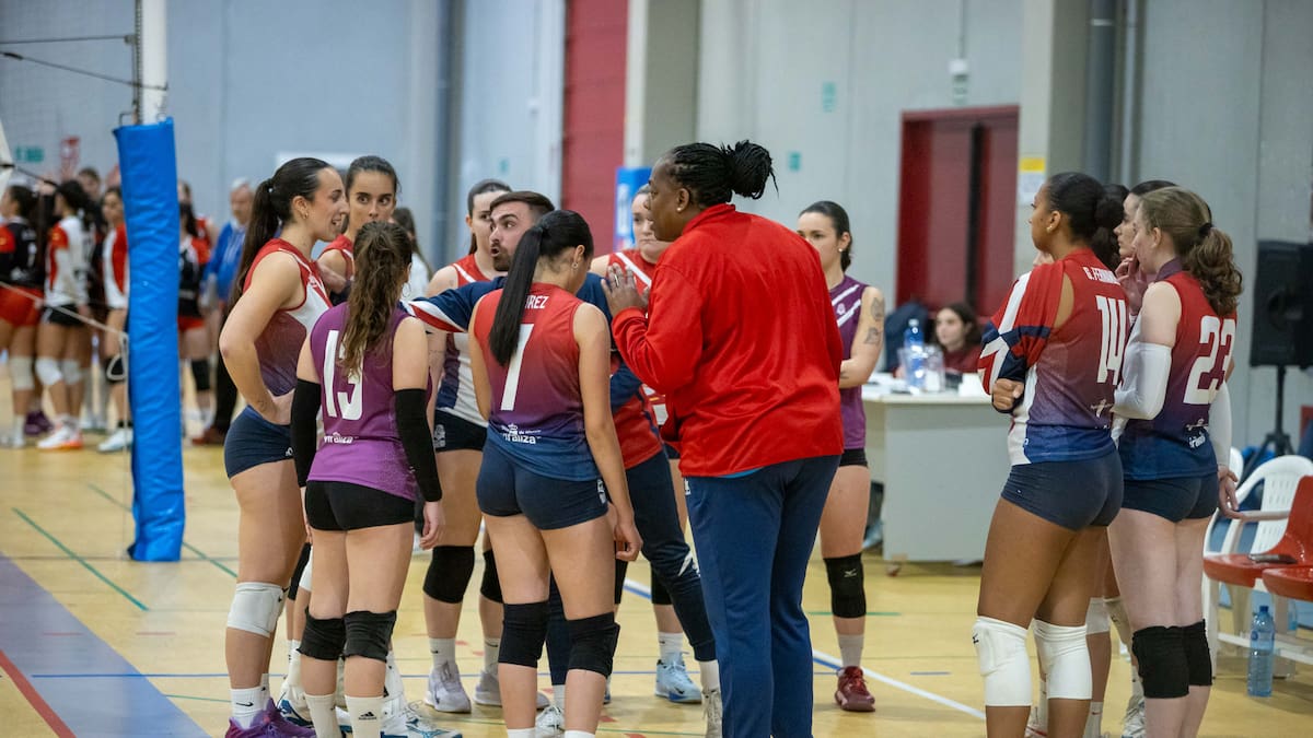 Ana Ibis Fernández, a un paso del Salón de la Fama del voleibol mundial