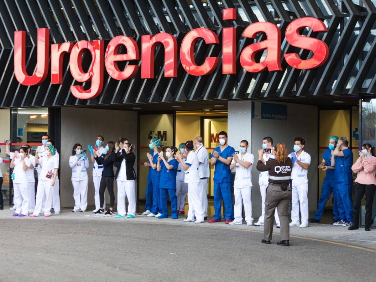 ‘No somos héroes, somos personas normales detrás de la mascarilla’