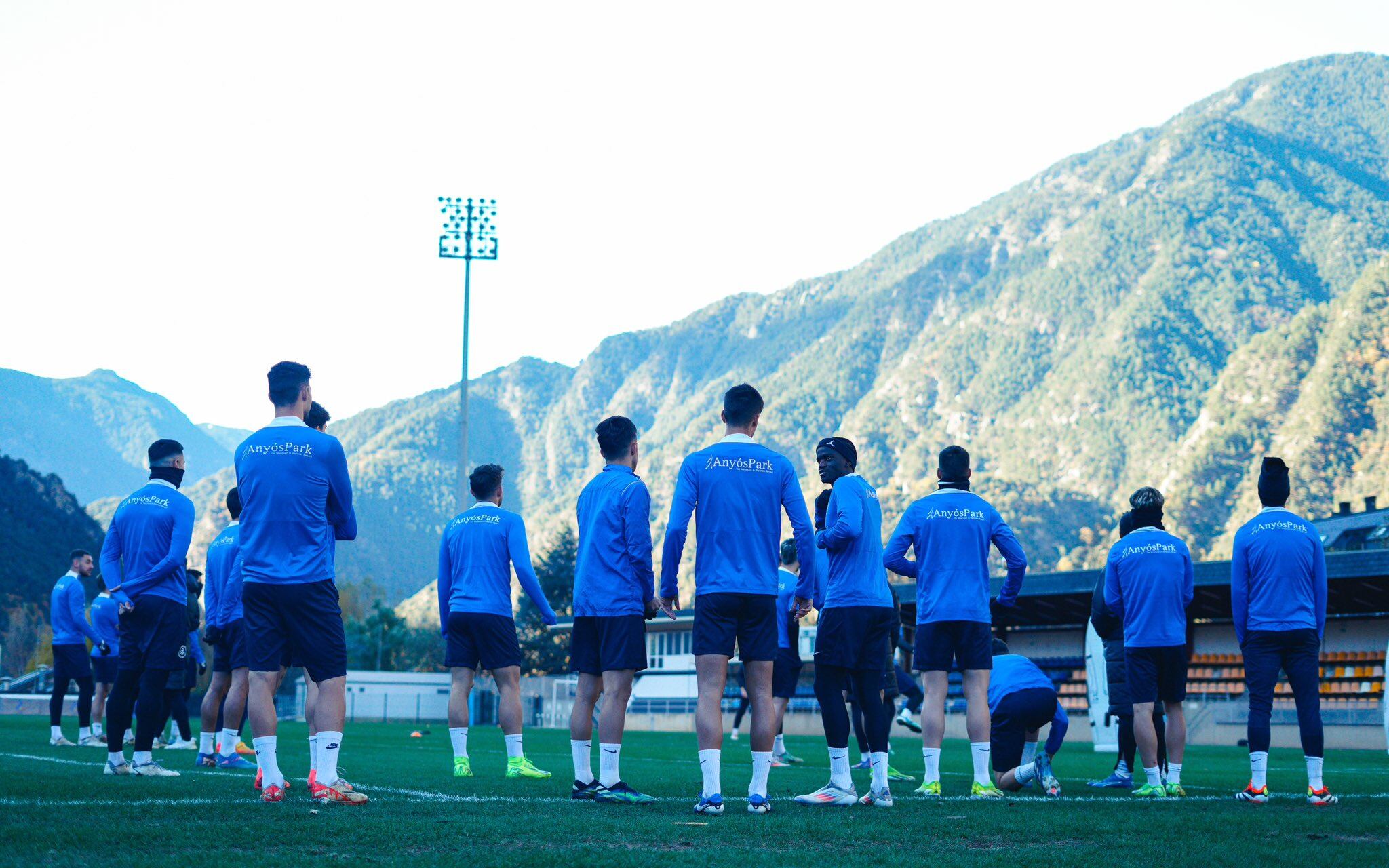 Entrenament de l&#039;FC Andorra a l&#039;estadi comunal previ al partit contra l&#039;Unionistas d&#039;aquest cap de setmana.