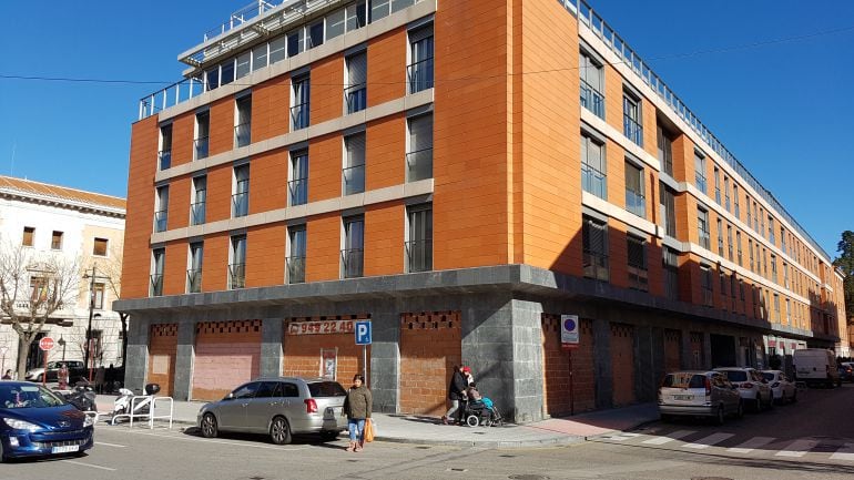 Uno de los edificios víctima del robo en trasteros