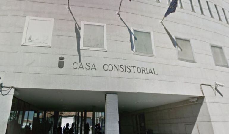 El consistorio deberá readmitir a la trabajadora