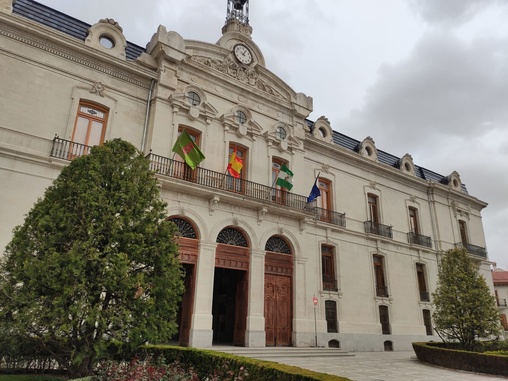 Fachada principal del Palacio Provincial de la Diputación de Jaén