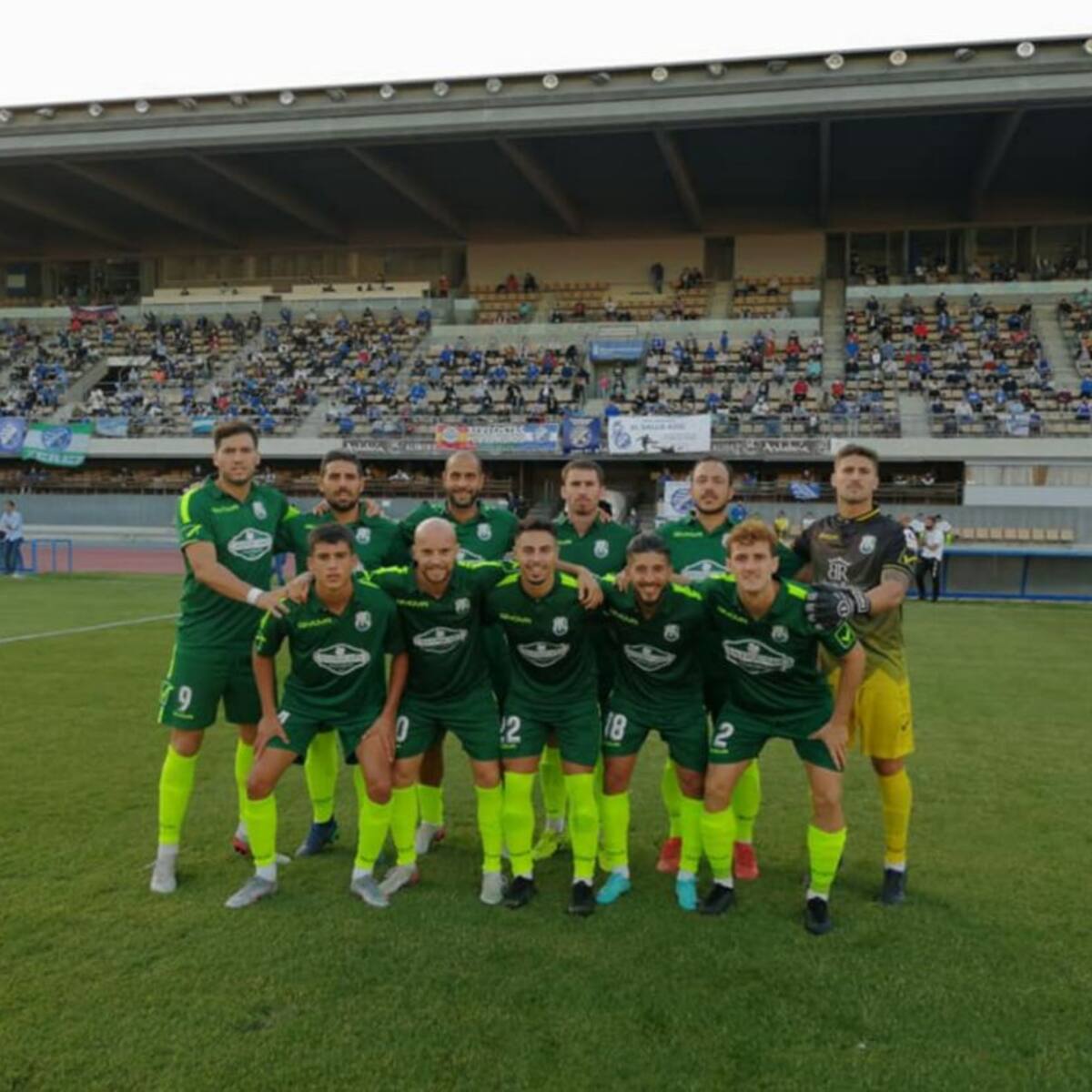 Daniel Laínez al Xerez CD y Javi Casares a Gibraltar