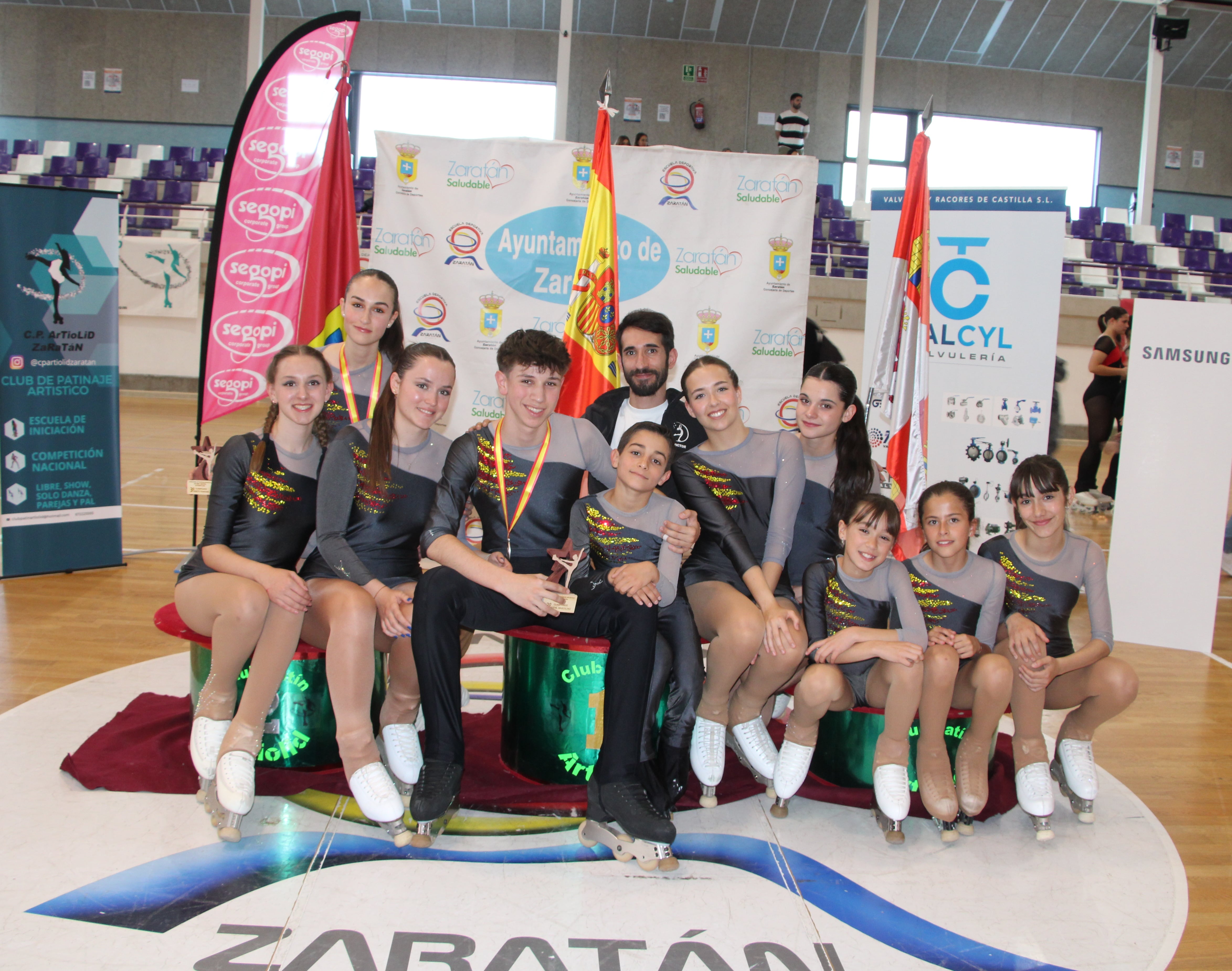 Deportistas del Club Roller Dream Huesca participantes en Valladolid