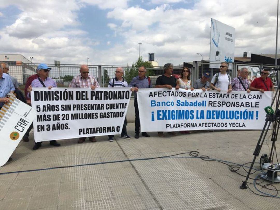 Protesta de afectados en una imagen de archivo