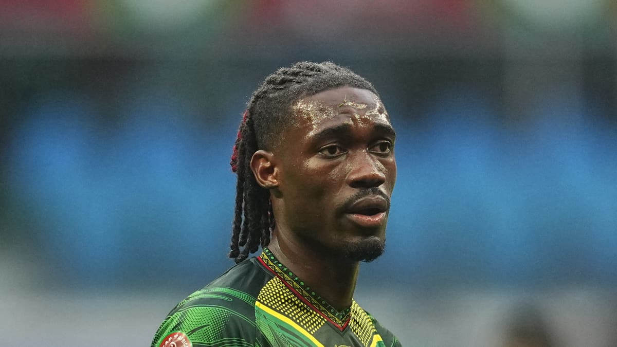 Prometió la Copa de África, amasó una fortuna y acabó detenido: el escándalo del brujo de Malí