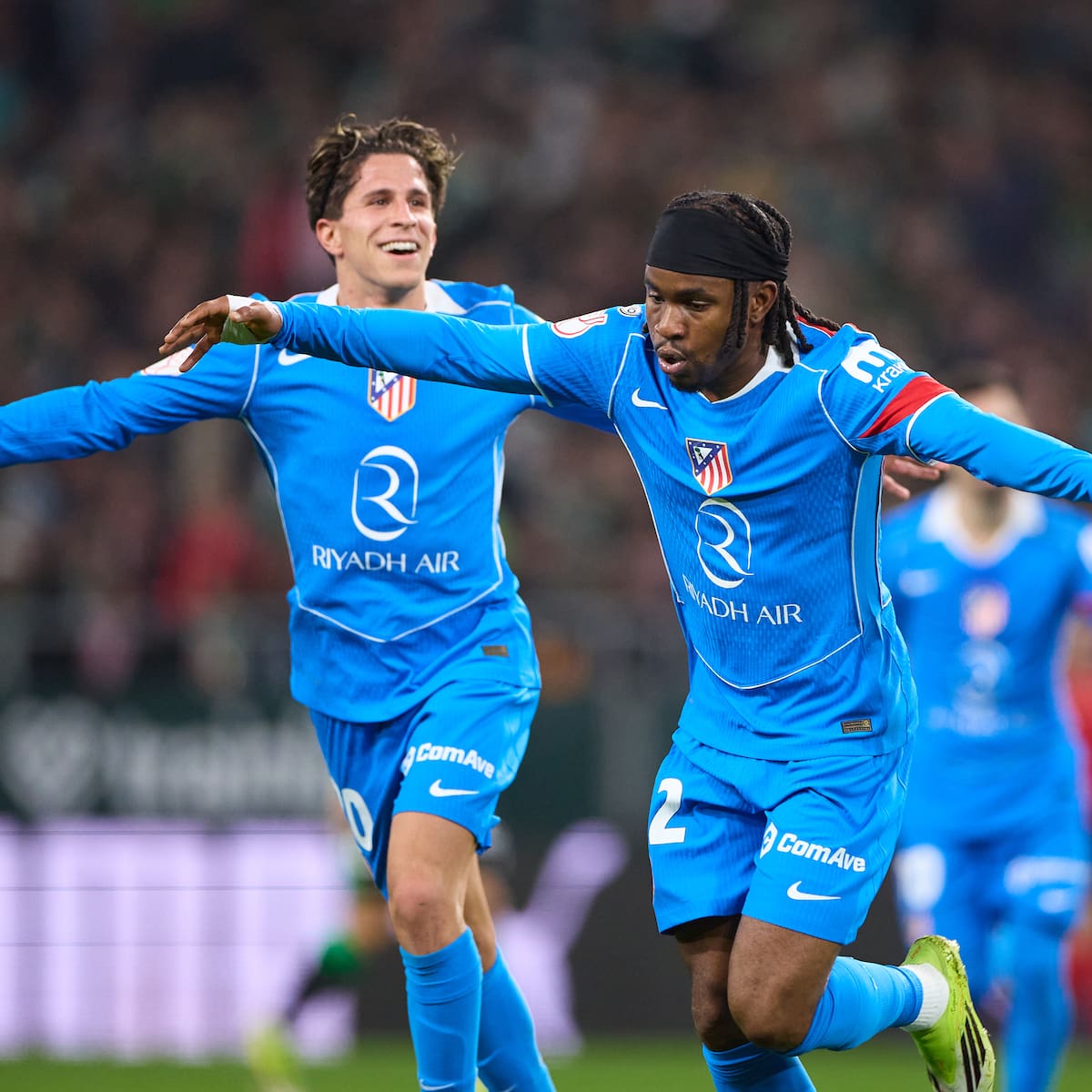 El Atleti arrasa con Lookman, pero el debate sigue abierto: "Los fichajes llegaron tarde"