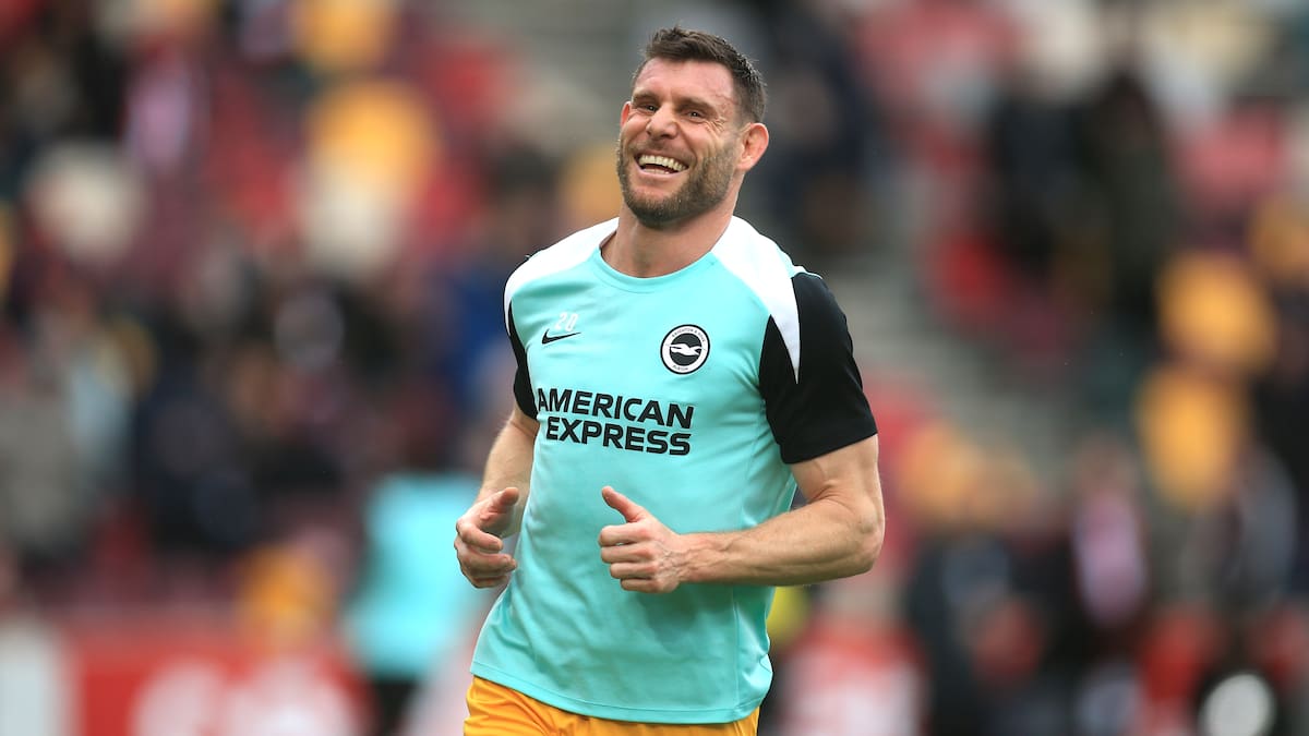 Milner hace historia y se convierte en el futbolista con más partidos en la Premier League
