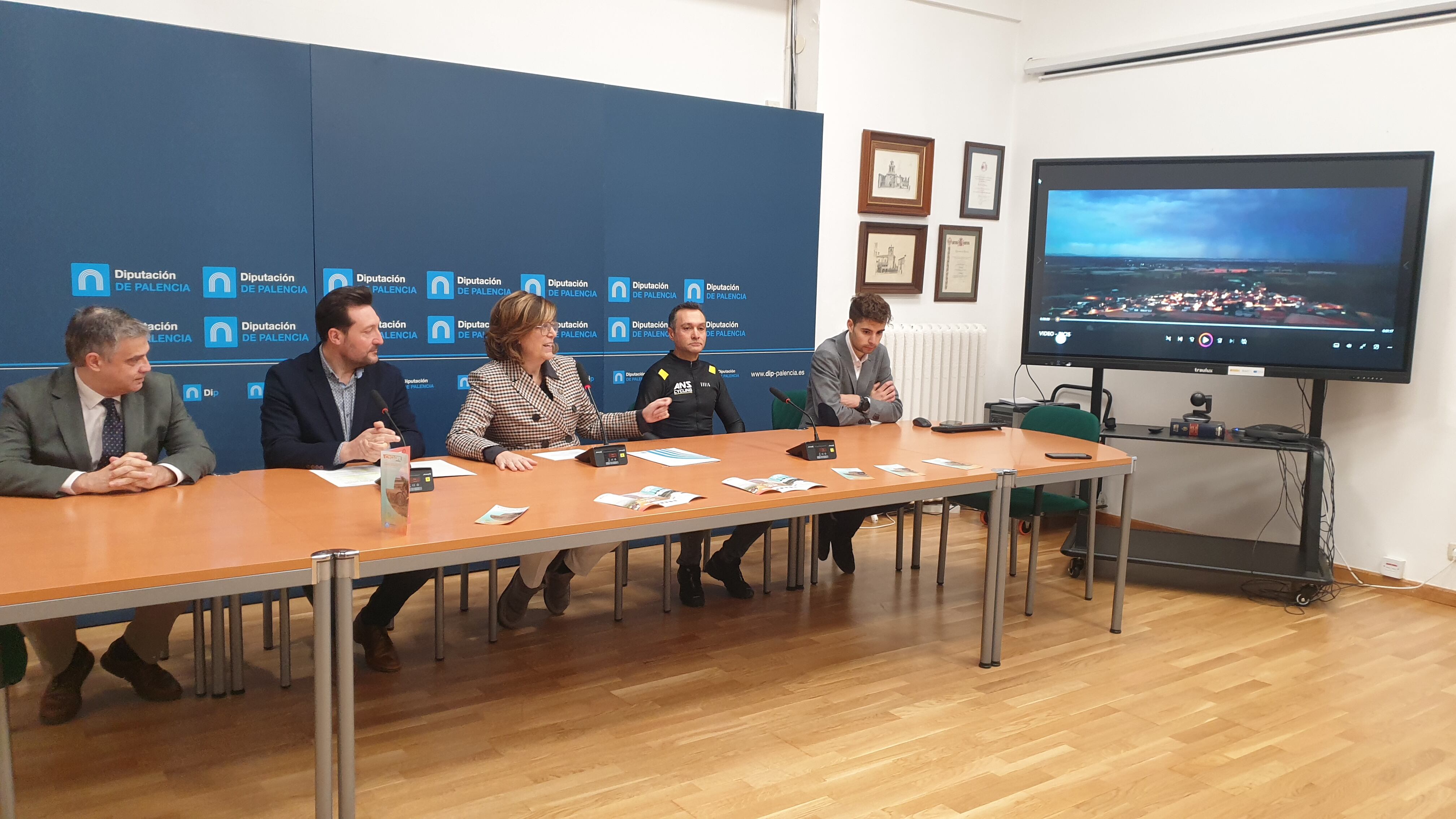 El programa ciclista de Palencia comienza el año 2024 con seis nuevas rutas dentro del programa Road Racing Series y un reto mayúsculo, “Cyclope de Sol a Sol”