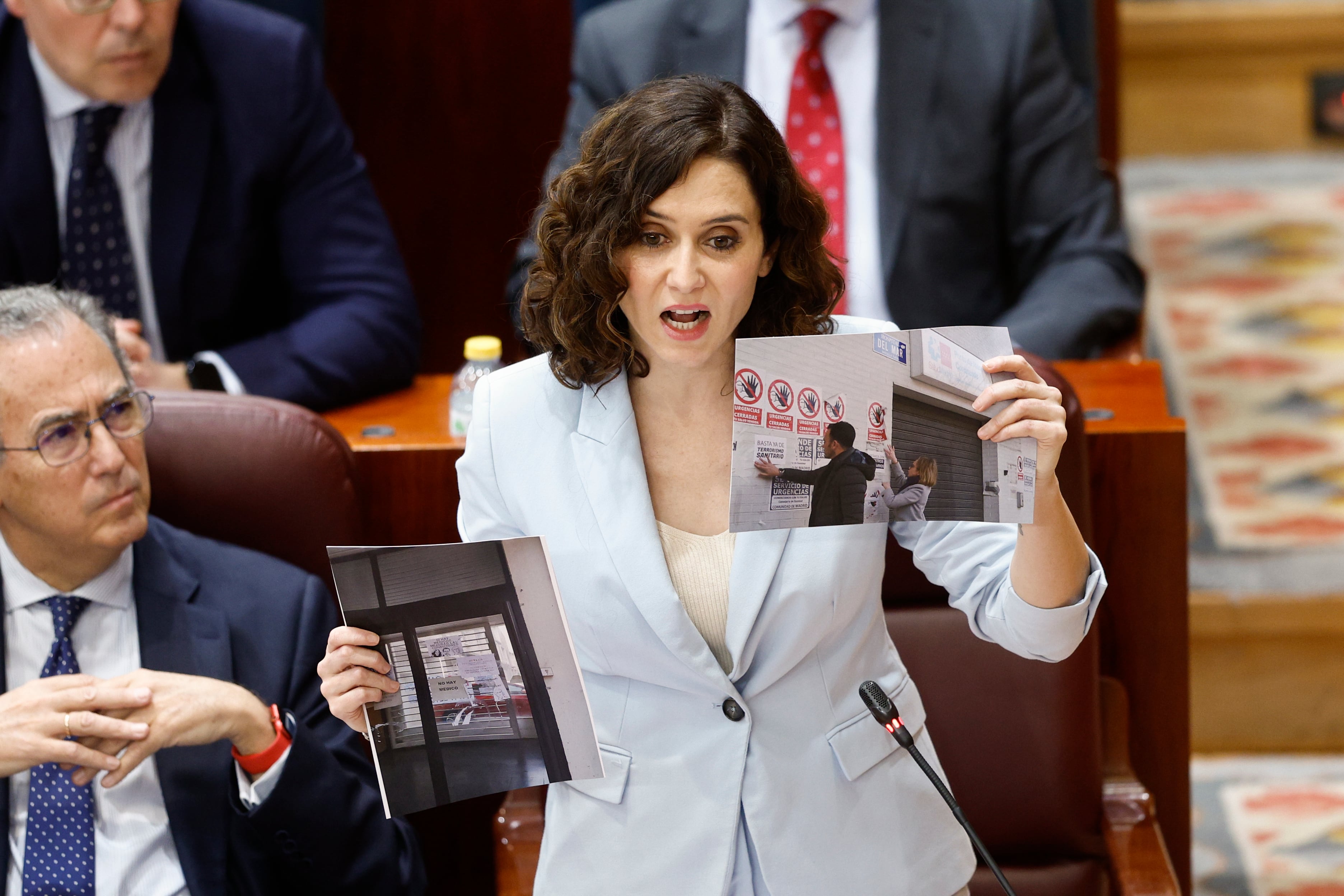 La presidenta de la Comunidad de Madrid, Isabel Díaz Ayuso, durante un pleno en la Asamblea de Madrid, este jueves