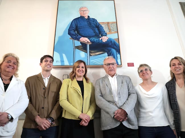 Así es el cuadro de Joan Ribó que ya cuelga en el Ayuntamiento de València