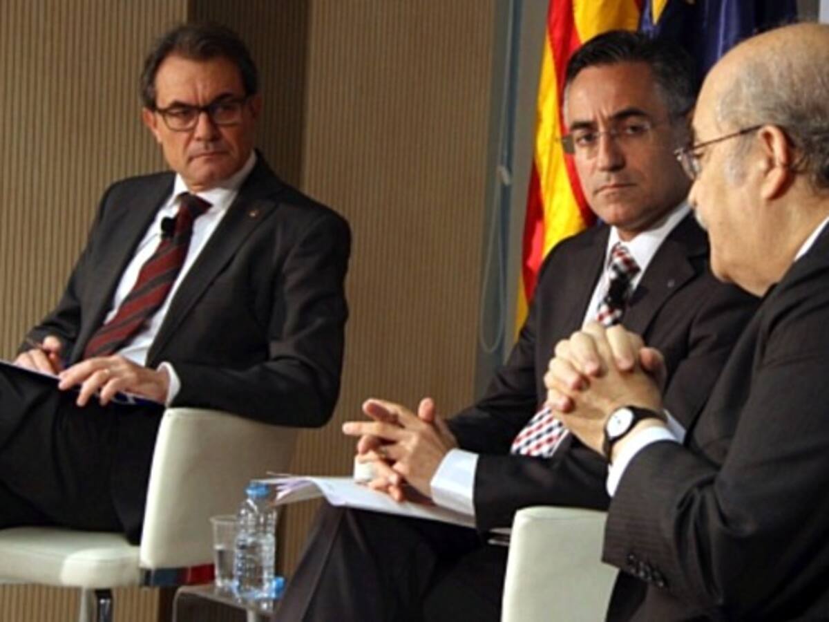 Mas diu que sense "instruments d'Estat" perilla la investigació científica