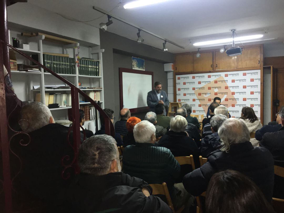 Asamblea en la que la eligió a Rafa Carrió como candidato a la alcaldía por Compromís per Dénia.