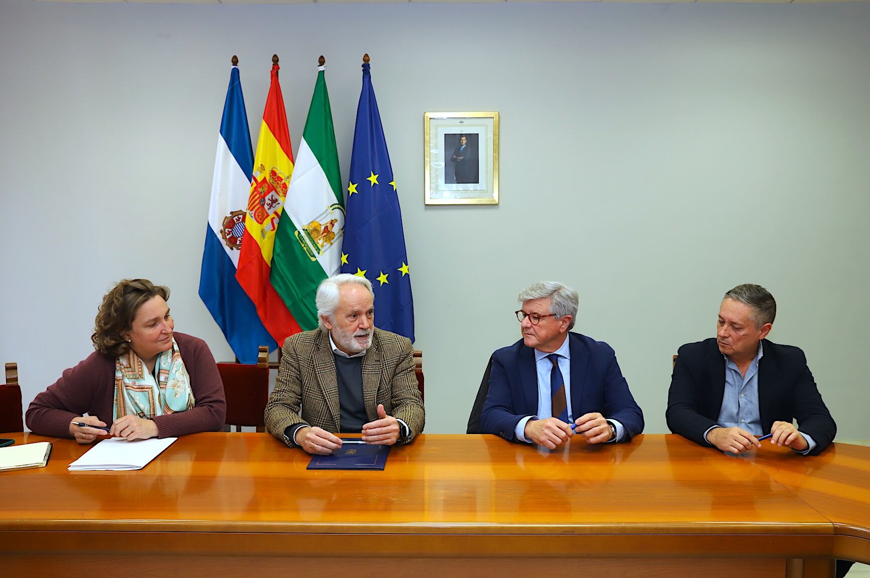Firma del convenio en el Ayuntamiento de Jerez