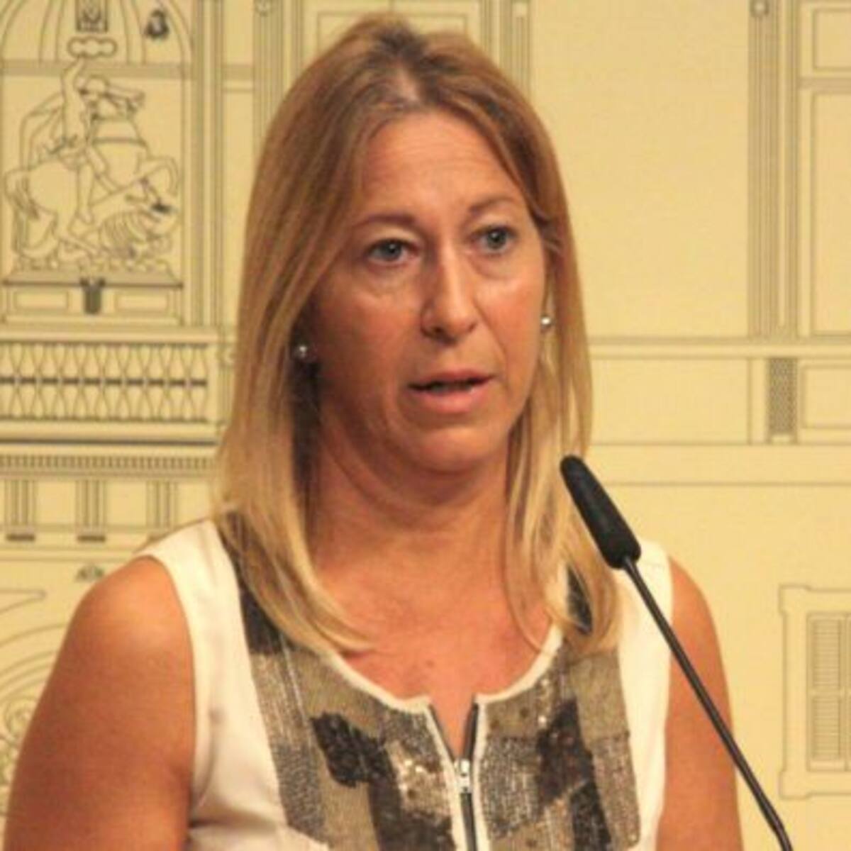 La Generalitat lamenta las amenazas de Rajoy y dice estar cumpliendo la ley