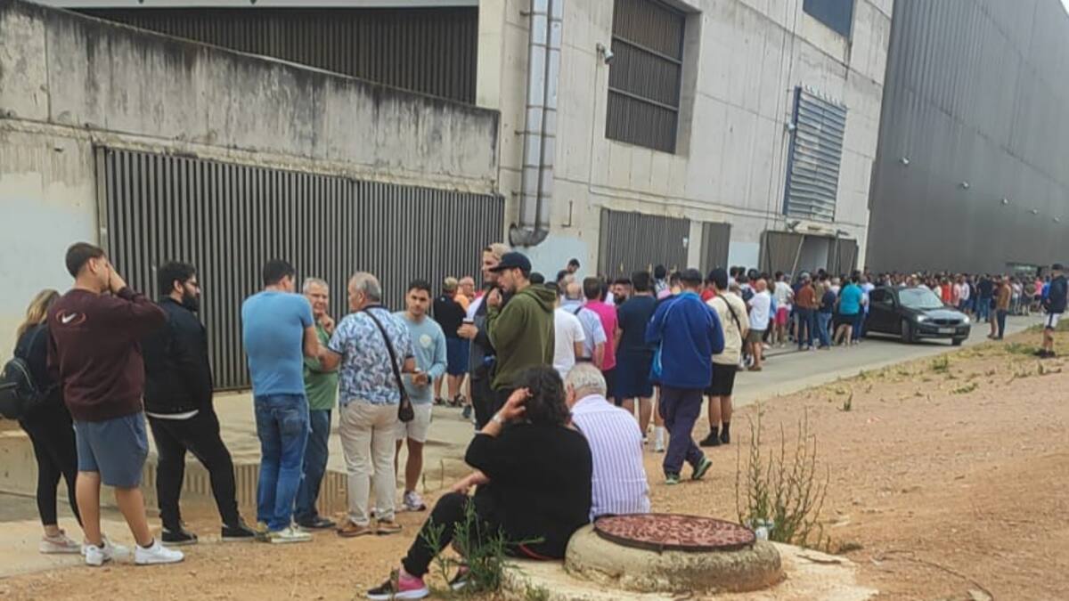 Locura en Córdoba por conseguir entradas para la final contra el Barça B