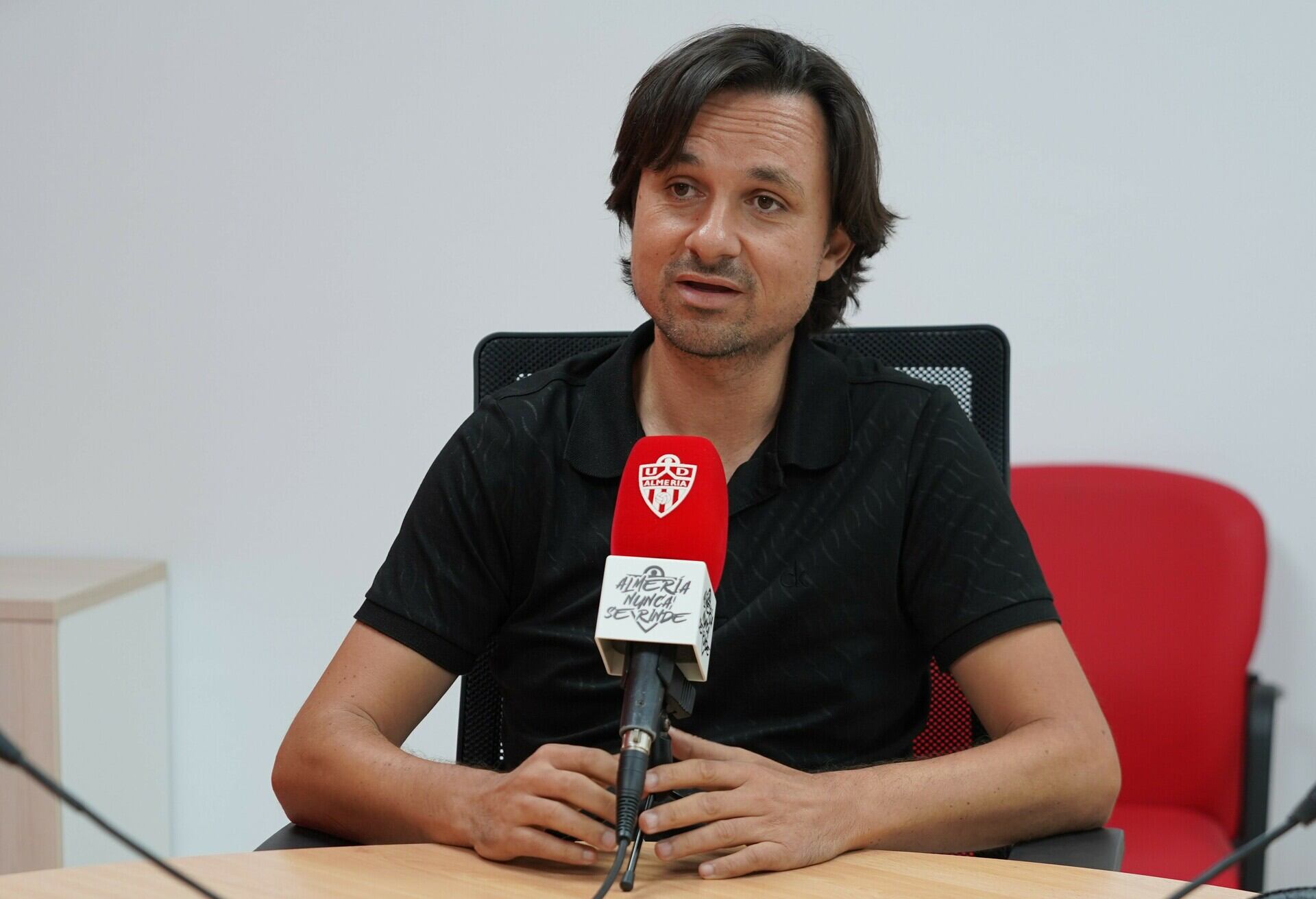 Ibán Andrés también aparece por la televisión.