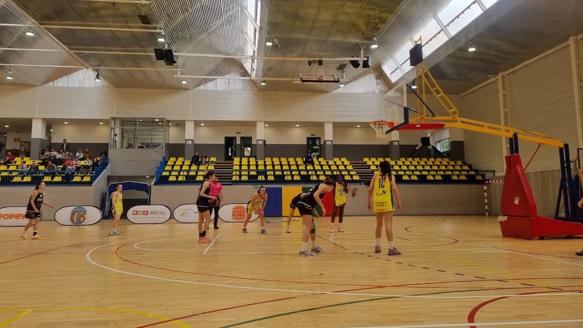 El Nou Bàsquet Alcoi afronta el tramo decisivo de la temporada