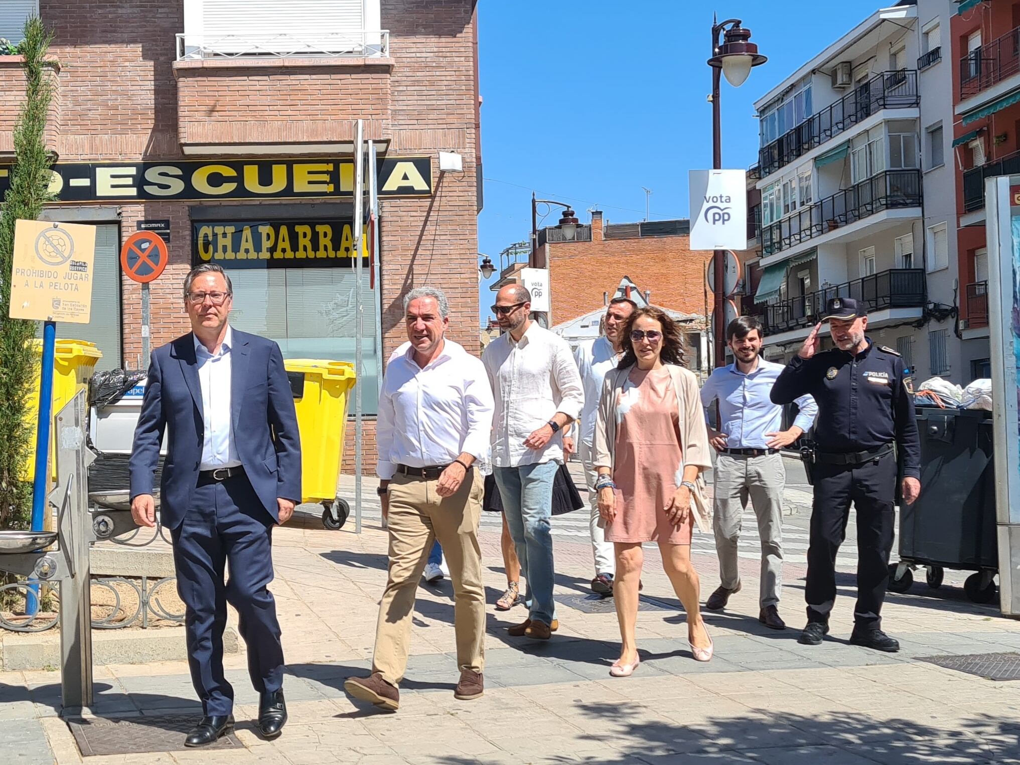 Elías Bendodo y Alfonso Serrano piden en Sanse apoyo para el PP en las elecciones europea