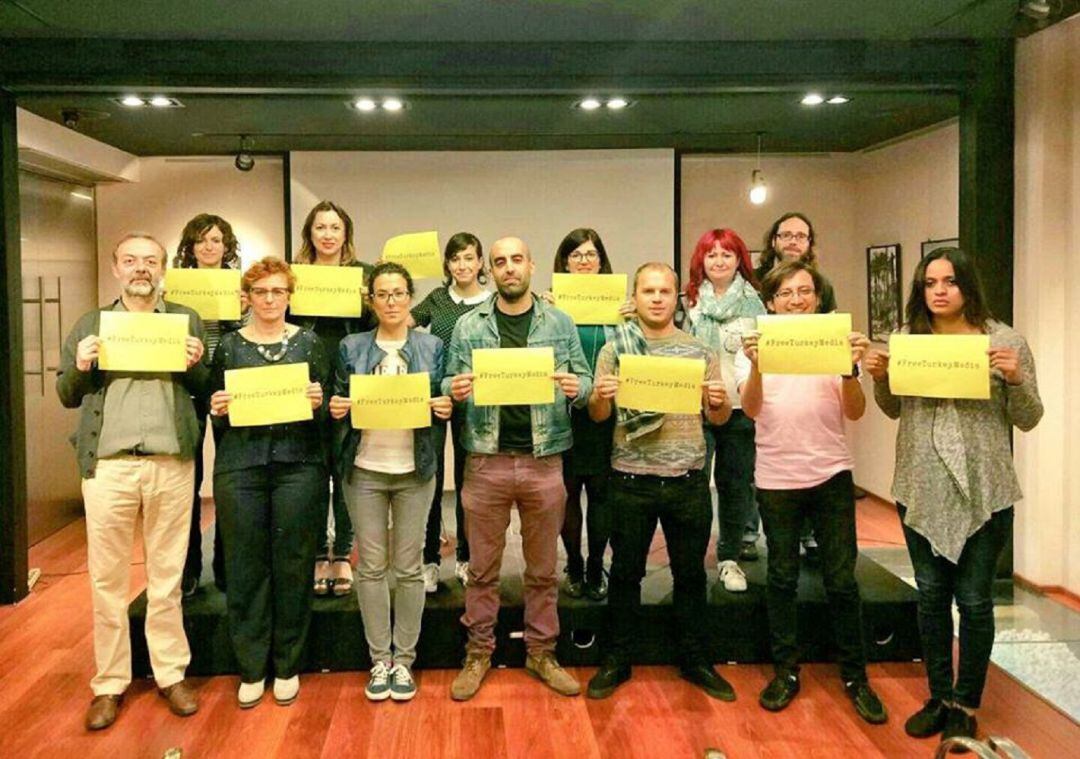 Integrantes de la Ape en una jornada sobre Libertad de expresión