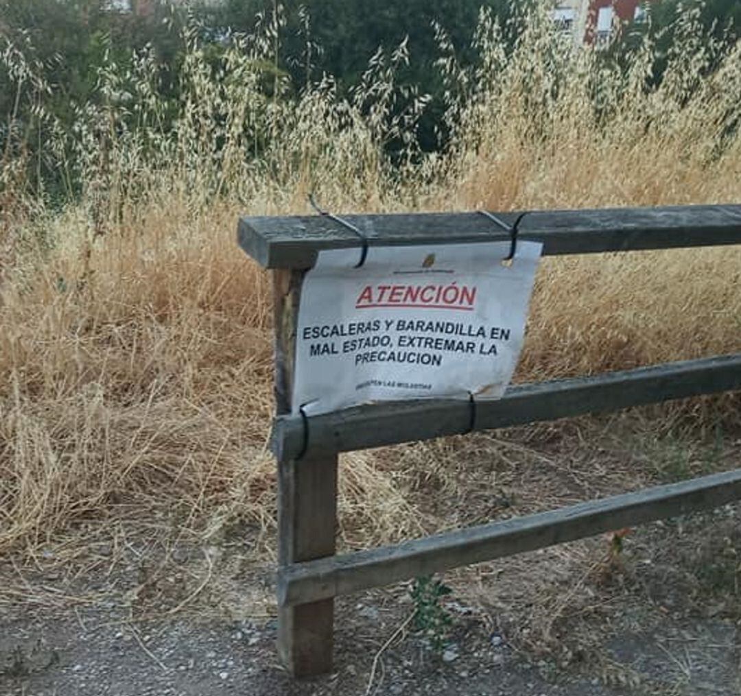 Estado actual del acceso al Parque del Plantío a la Av. del Caribe