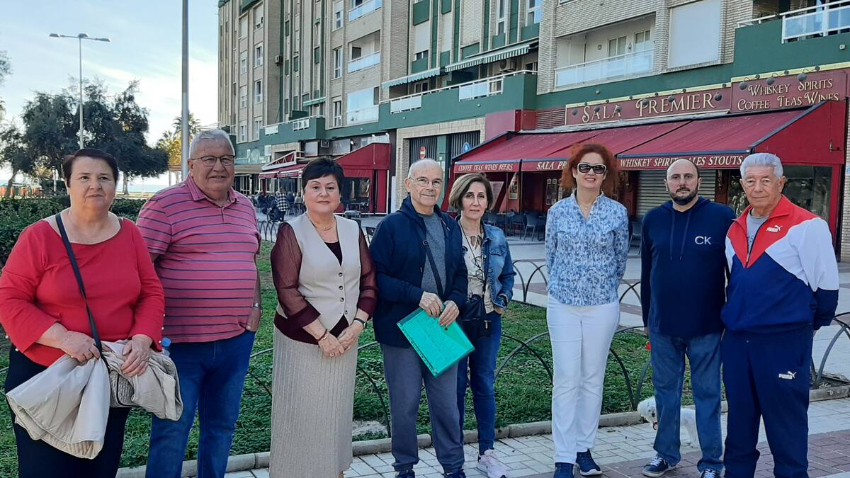 Vecinos de Río Rocío en Huelin reclaman su derecho al descanso y que su calle sea declarada ZAS