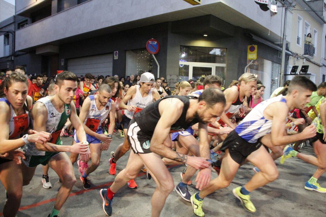 Salida de la última San Silvestre Eldense