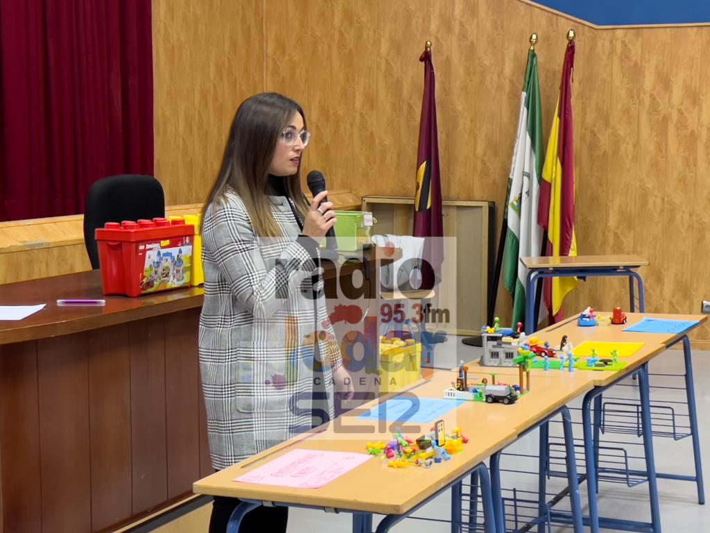 Intervención de la monitora de Art Diversia, Rosario Rubio