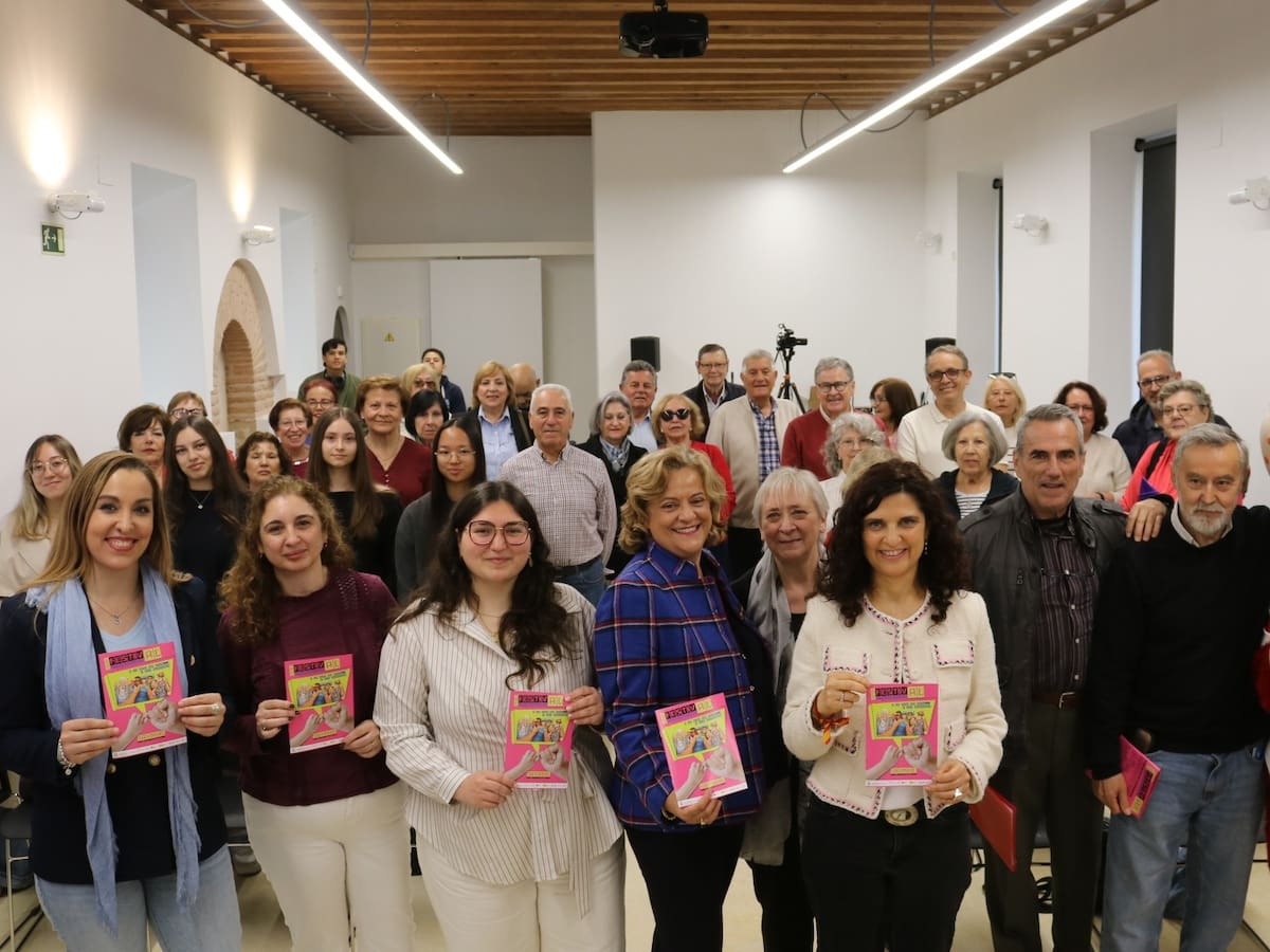 Alcalá de Henares acoge el I Festival Intergeneracional del Ocio en la Plaza de Cervantes