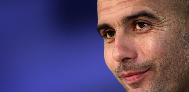 Josep Guardiola en la rueda de prensa previa al partido de ida de la Supercopa, donde ha asegurado que Cesc aún es jugador del Arsenal hasta que no llegue la confirmación del club londinense