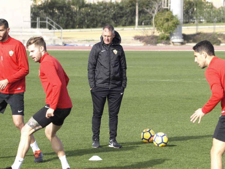 Lucas Alcaraz en el entrenamiento.