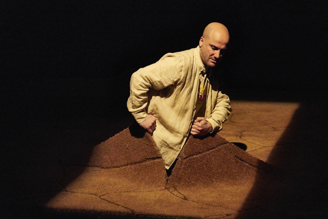 Imagen de la representación de "La Zanja", de la compañía Titzina Teatro 