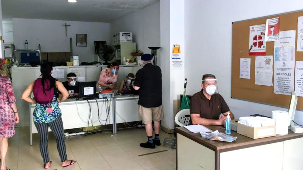 La crisis del coronavirus duplica las peticiones de ayuda alimentaria y social en la provincia de Castellón