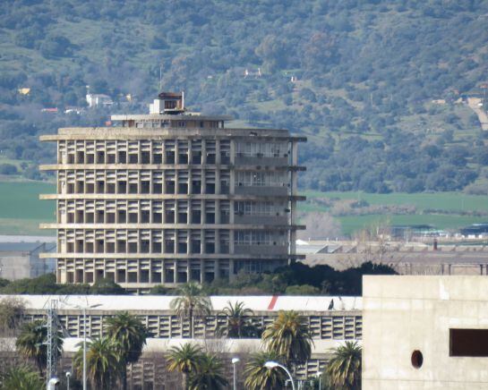 Panorámica de la antigua Agrónomos en los terrenos de la Granja del Estado