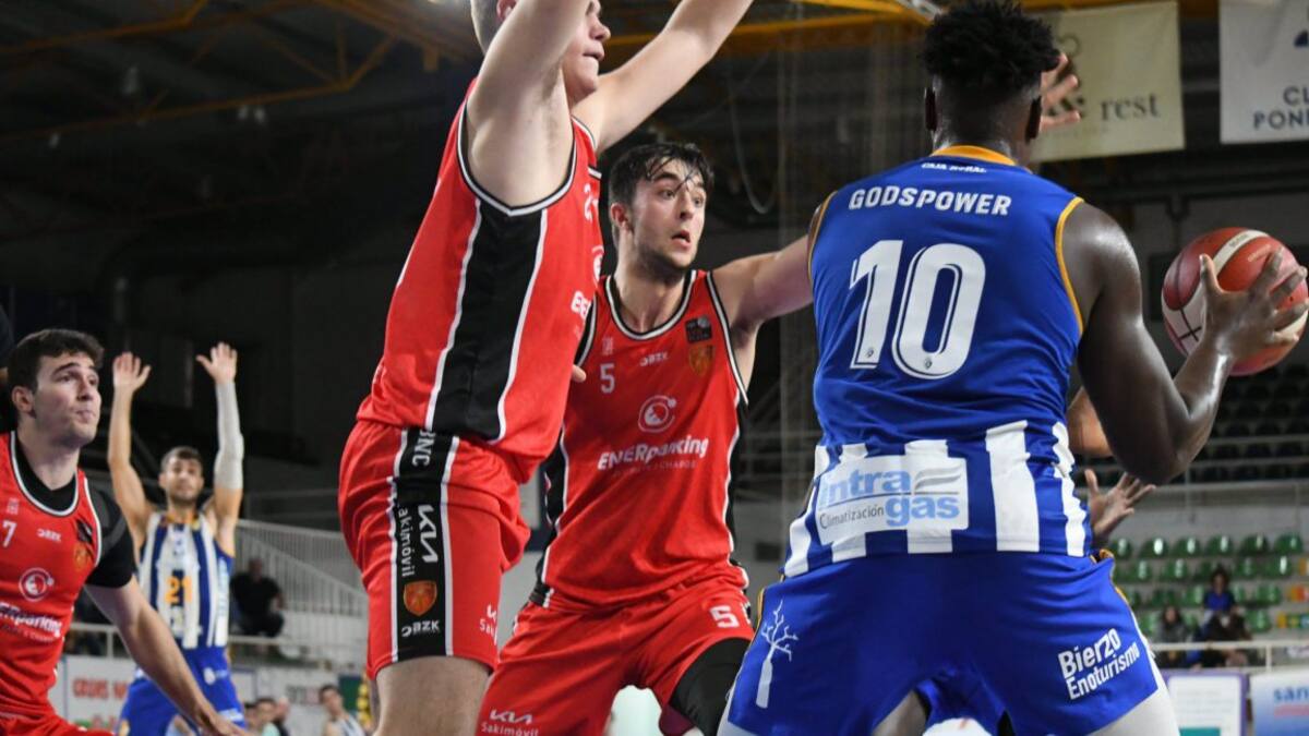 Clínica Ponferrada SDP reacciona tarde