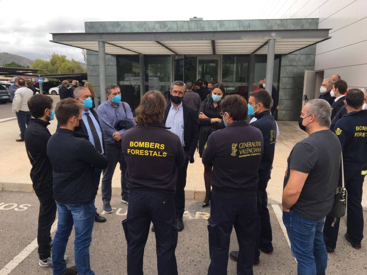 Bomberos Forestales despiden al compañero que murió en servicio el domingo en Vila-real