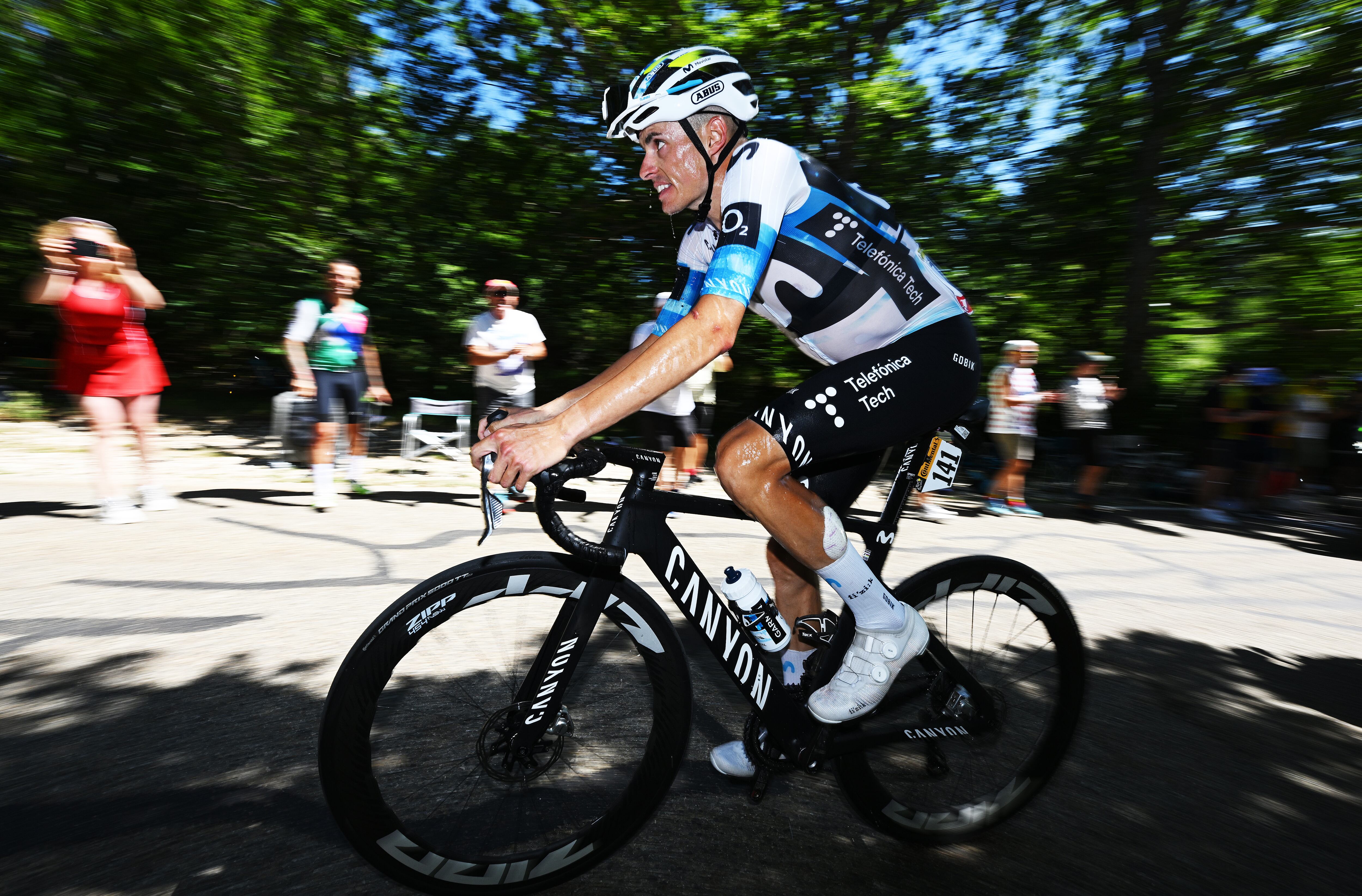 El ciclista español Enric Mas durante el Tour de Francia 2025