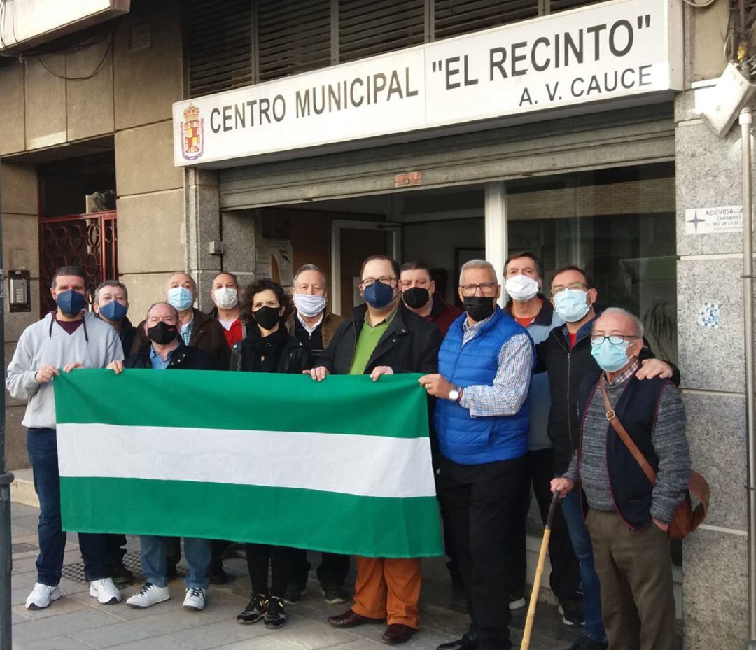 La Asociación de Vecinos &#039;Cauce&#039; de Jaén, durante la reciente conmemoración del Día de Andalucía