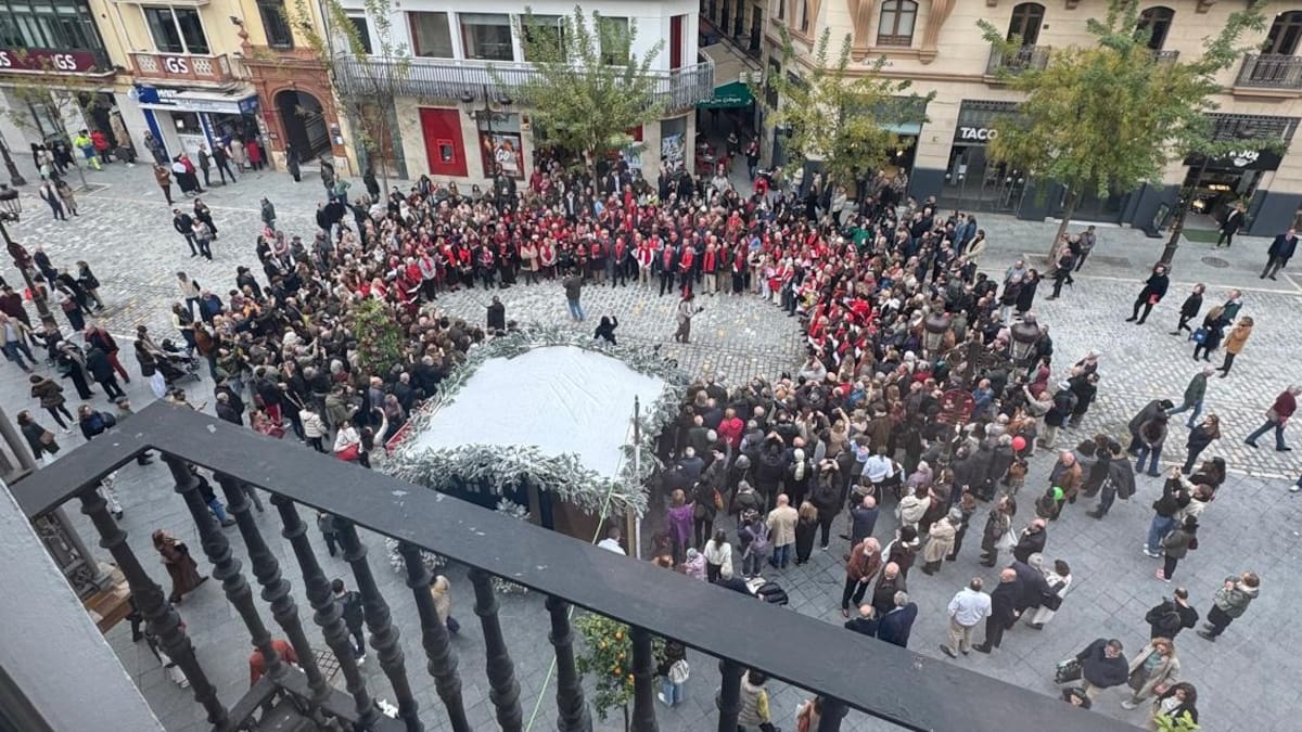 El nuevo Orfeón de Sevilla se estrena poniendo su canto al inicio de la 34ª Operación Buena Gente de Radio Sevilla