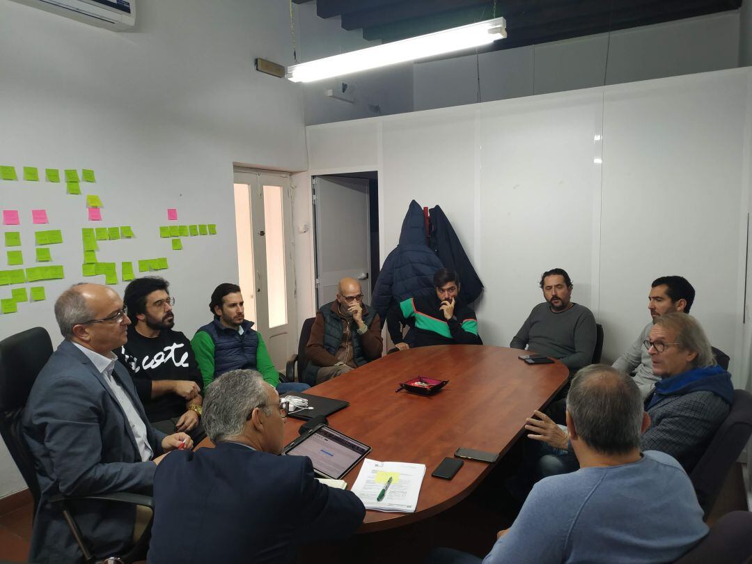 Reunión empresarios y PSOE