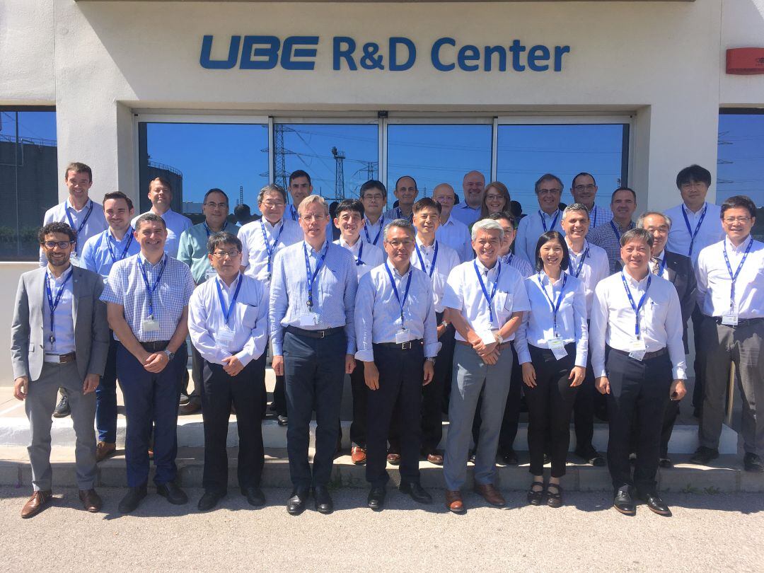 Directivos de la Unidad de Negocio de Química Fina de UBE