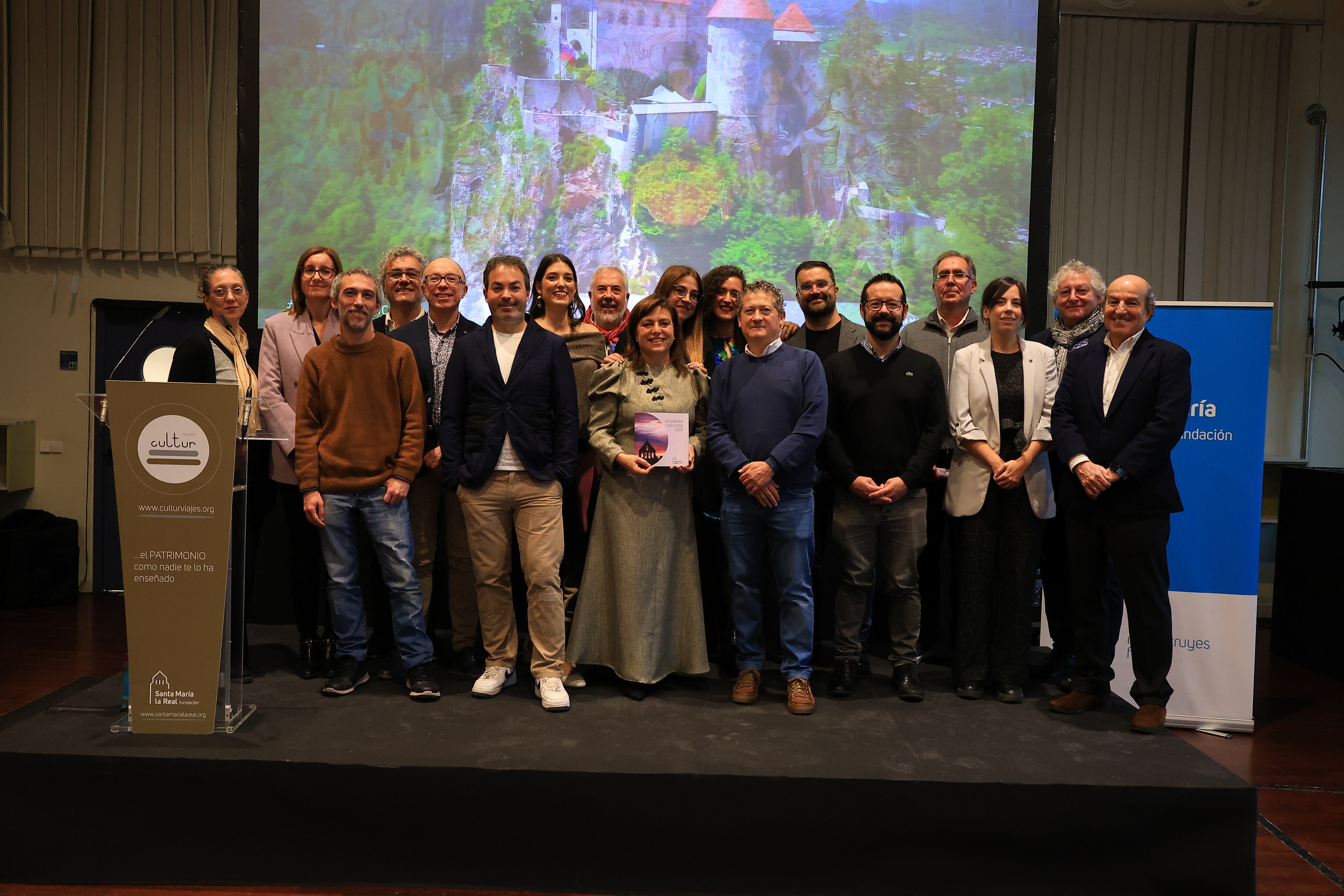 Presentación del catálogo de actividades culturales 2026 de la FSMR