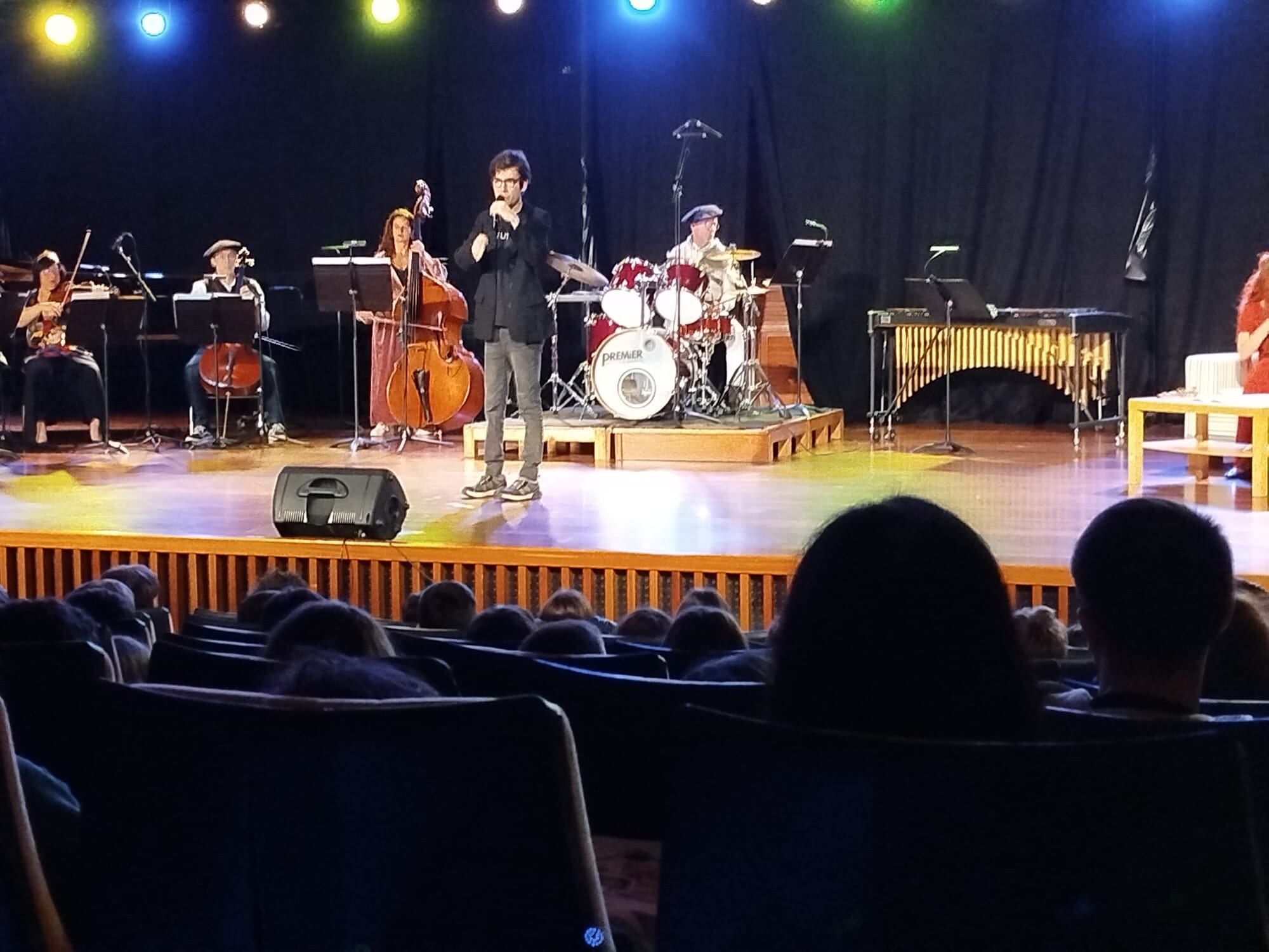 Simón Ezquiaga durante su actuación