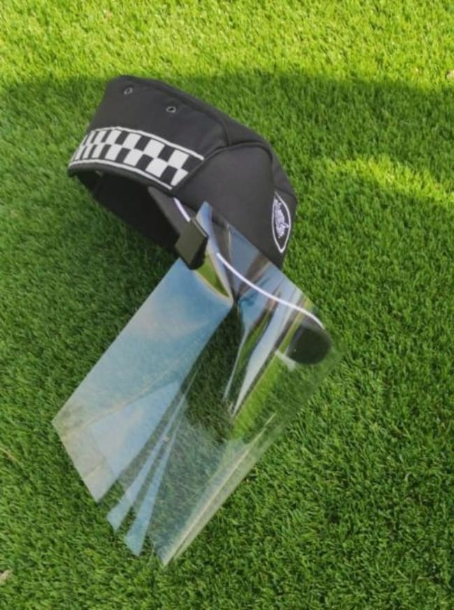 Pantalla protectora para policías elaborada por Renault al rescate